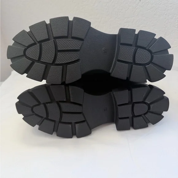 Jeffrey Campbell rubber Black Ankle Booties size 10 - Picture 3 of 5